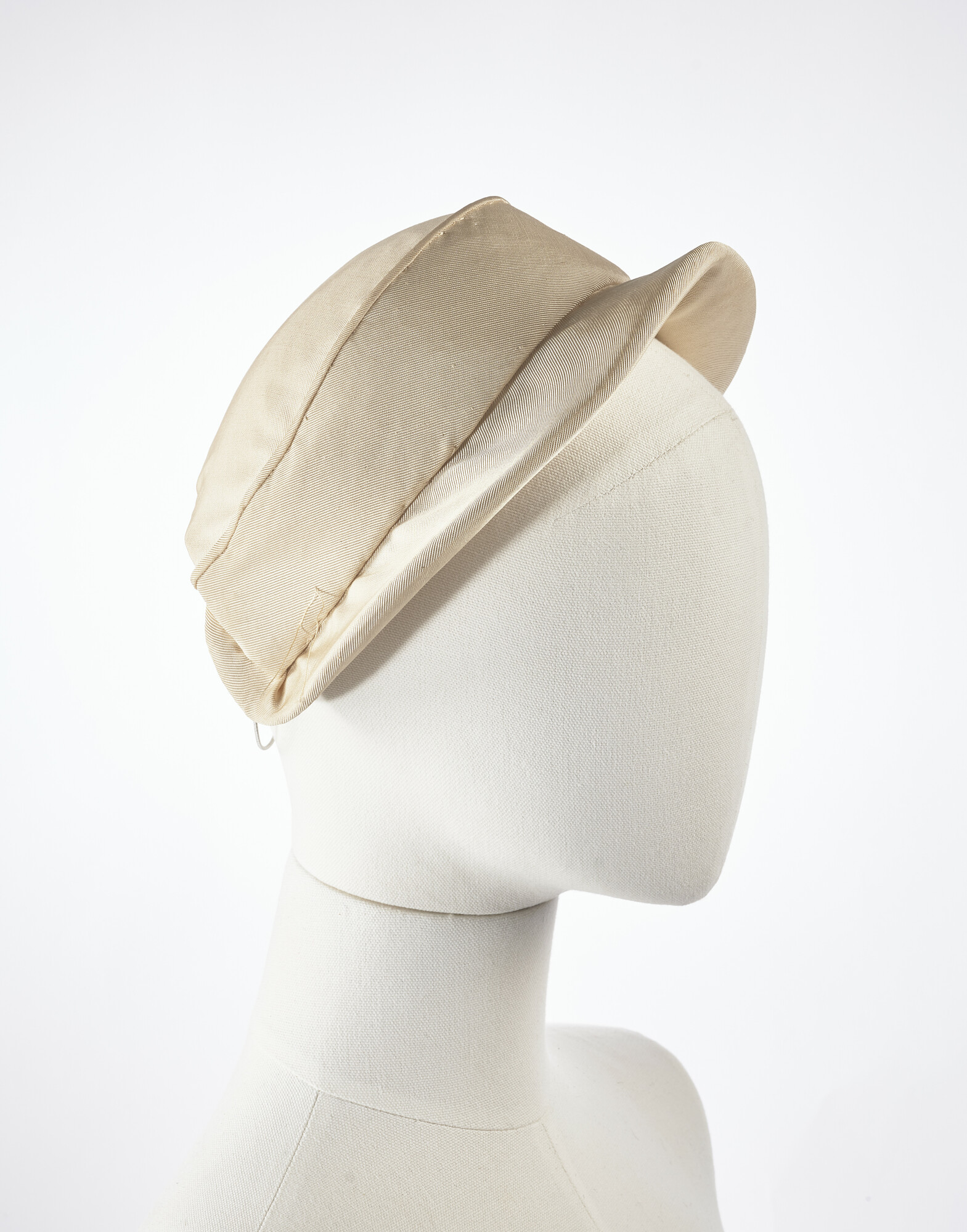 Half cap